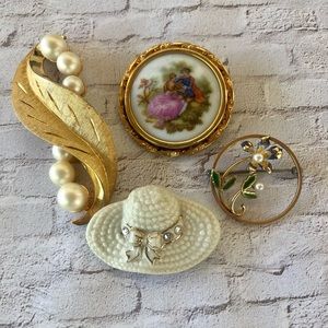 Vintage Brooch Pins Lot